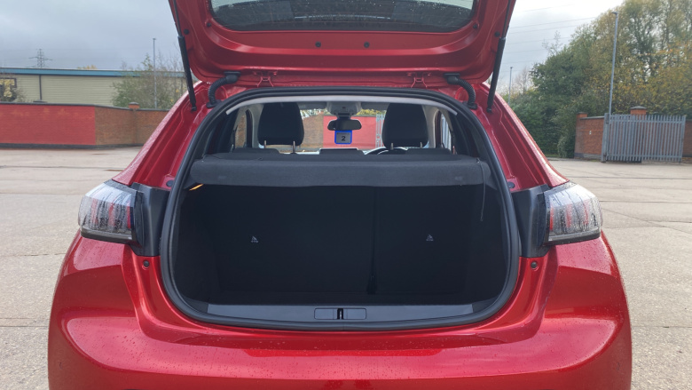 Peugeot 208 1.2 PureTech 100 Allure 5dr Petrol Hatchback